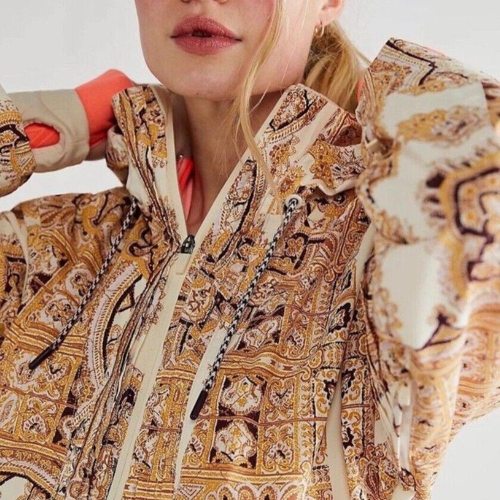 Free People Movement Alpine Glow Ski Pullover Hooded Jacket / Size Small - Picture 2 of 14